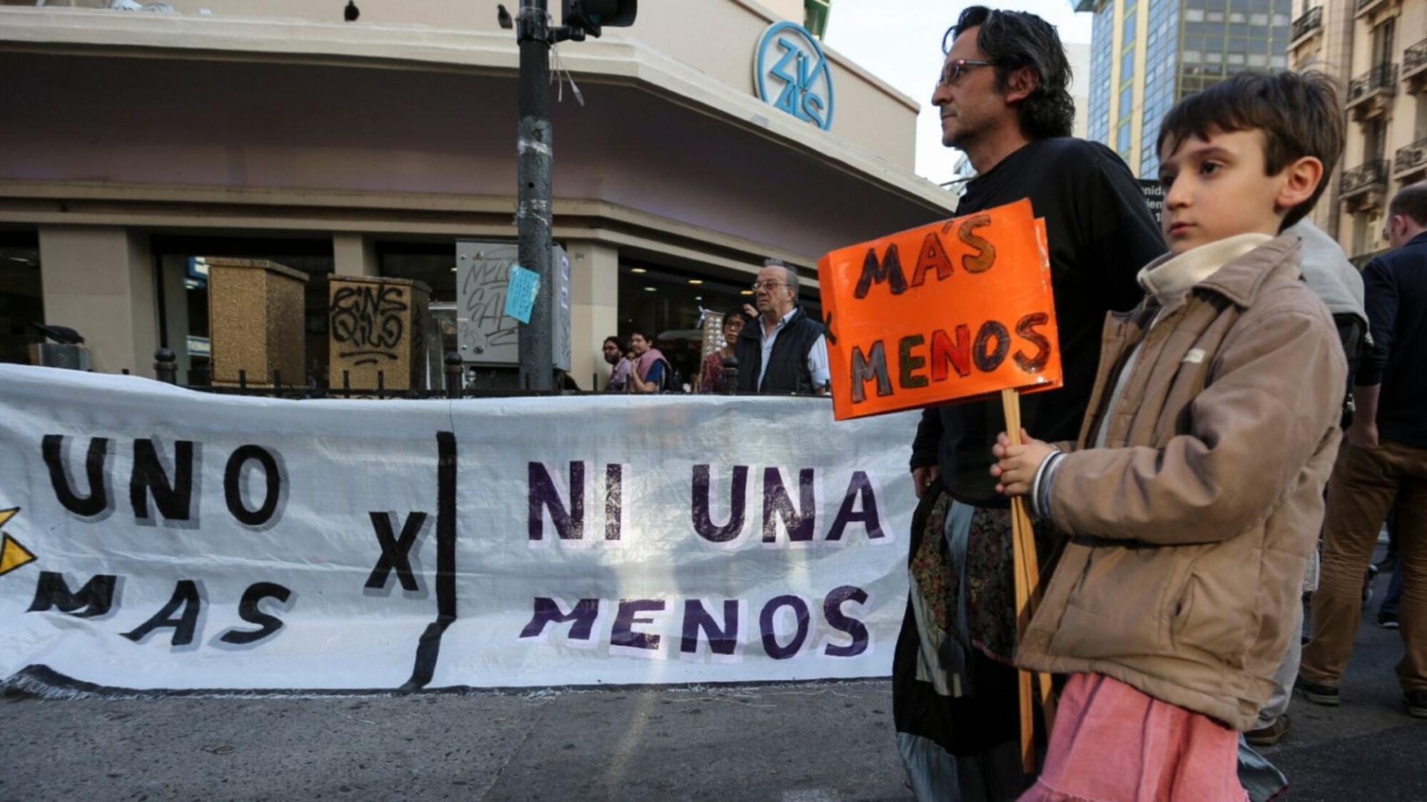 Hombres igualdad manifestación